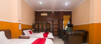 RedDoorz Syariah near Keraton Sumenep