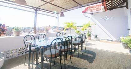 RedDoorz near Pantai Boom