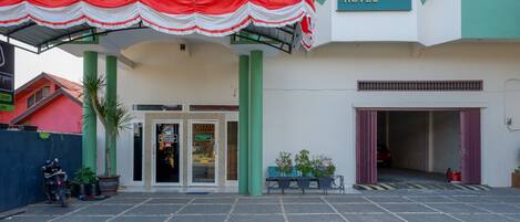 Entrada al alojamiento