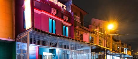 Front of property - evening/night