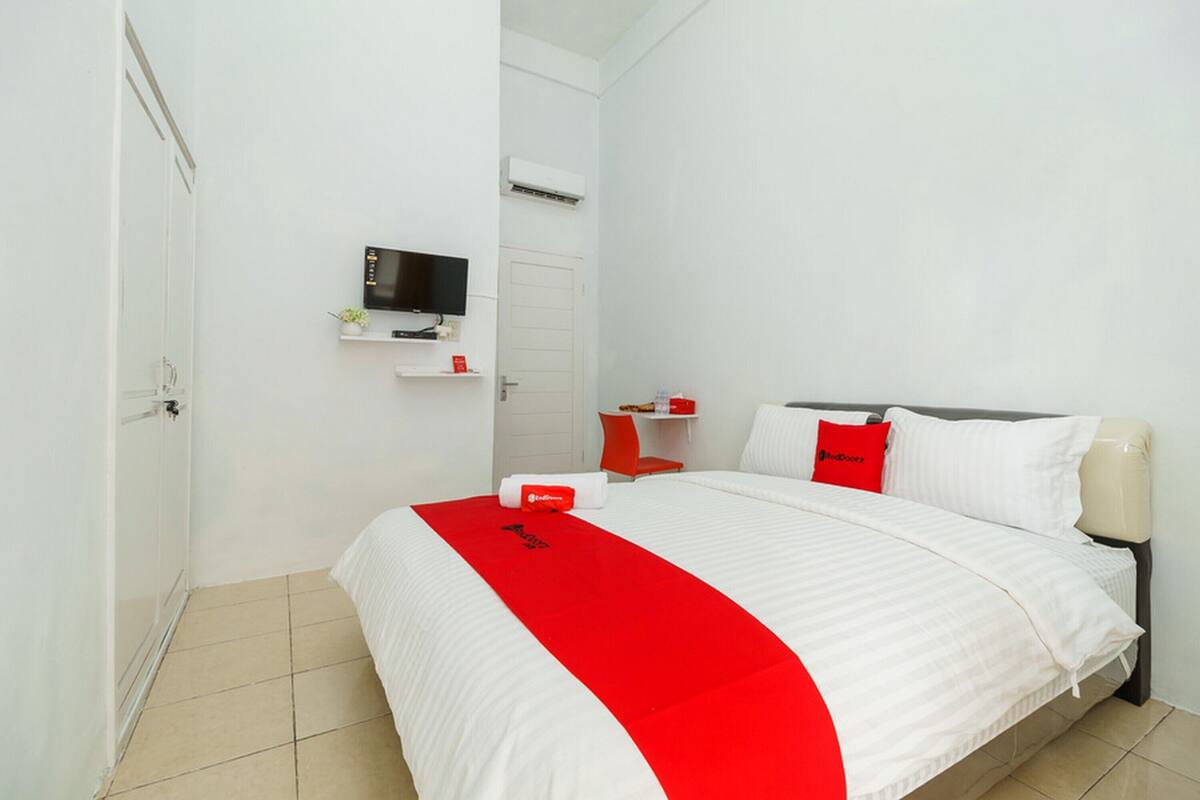 Habitación doble (RedDoorz)