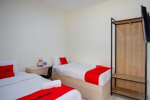 Chambre avec lits jumeaux (RedDoorz)