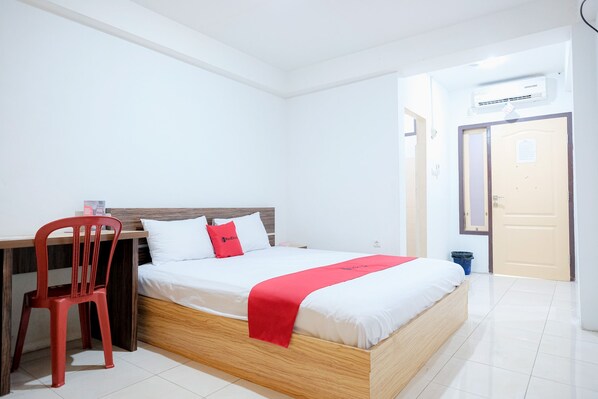 Phòng Premium (RedDoorz)