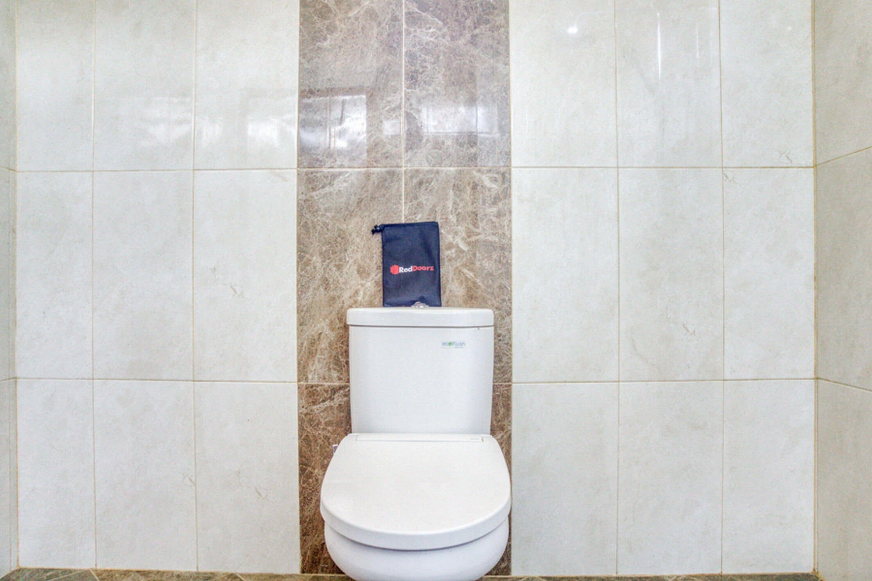 Photo - RedDoorz @ Jakal Atas KM 10