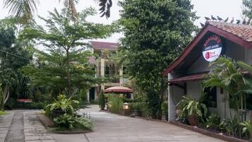 Façade de lâhĂ©bergement