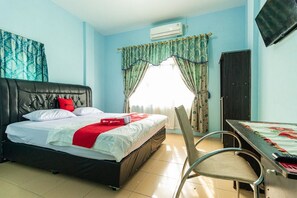 Double Room (RedDoorz) - RedDoorz Syariah @ Jalan Setiabudi Medan 3 (Medan)
