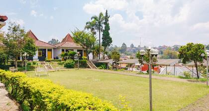 RedDoorz @ Hotel Damanaka Pangalengan