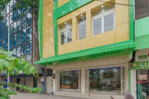 Front of property - RedDoorz Plus near RS RK Charitas 2 Palembang (Palembang)