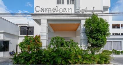 RedDoorz Plus @ Cameloan Hotel Palu