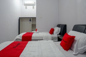 ห้องทวิน (RedDoorz)