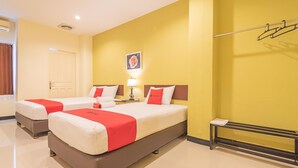 Kamar Keluarga (RedDoorz) | Wi-Fi gratis dan seprai linen