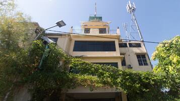 Voorkant van accommodatie