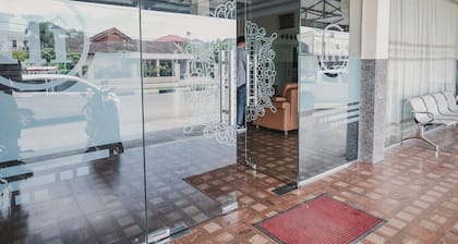 RedDoorz Syariah near Suzuya Mall Banda Aceh