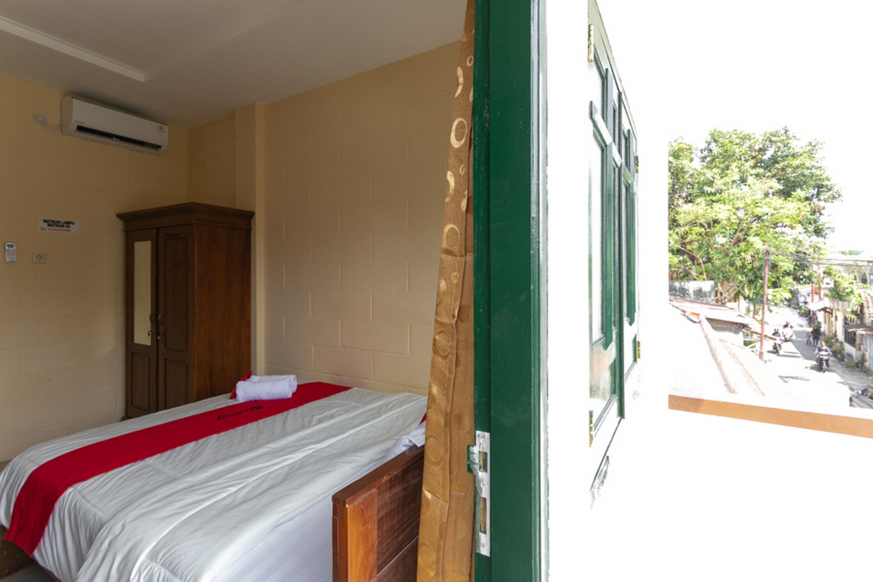 Photo - RedDoorz Syariah near Titik Nol Yogyakarta