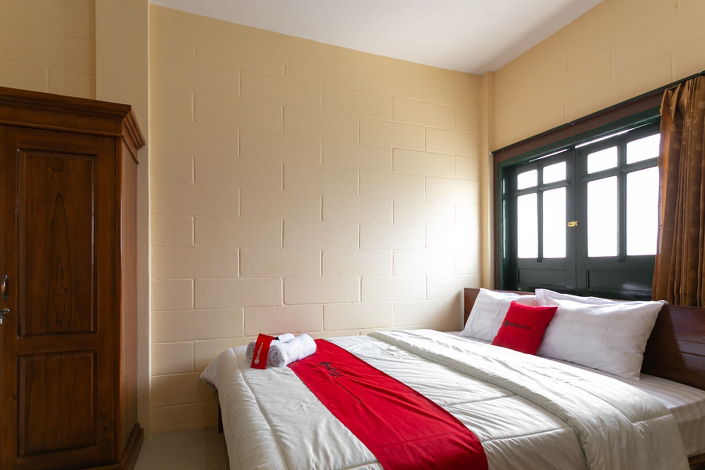 Photo - RedDoorz Syariah near Titik Nol Yogyakarta