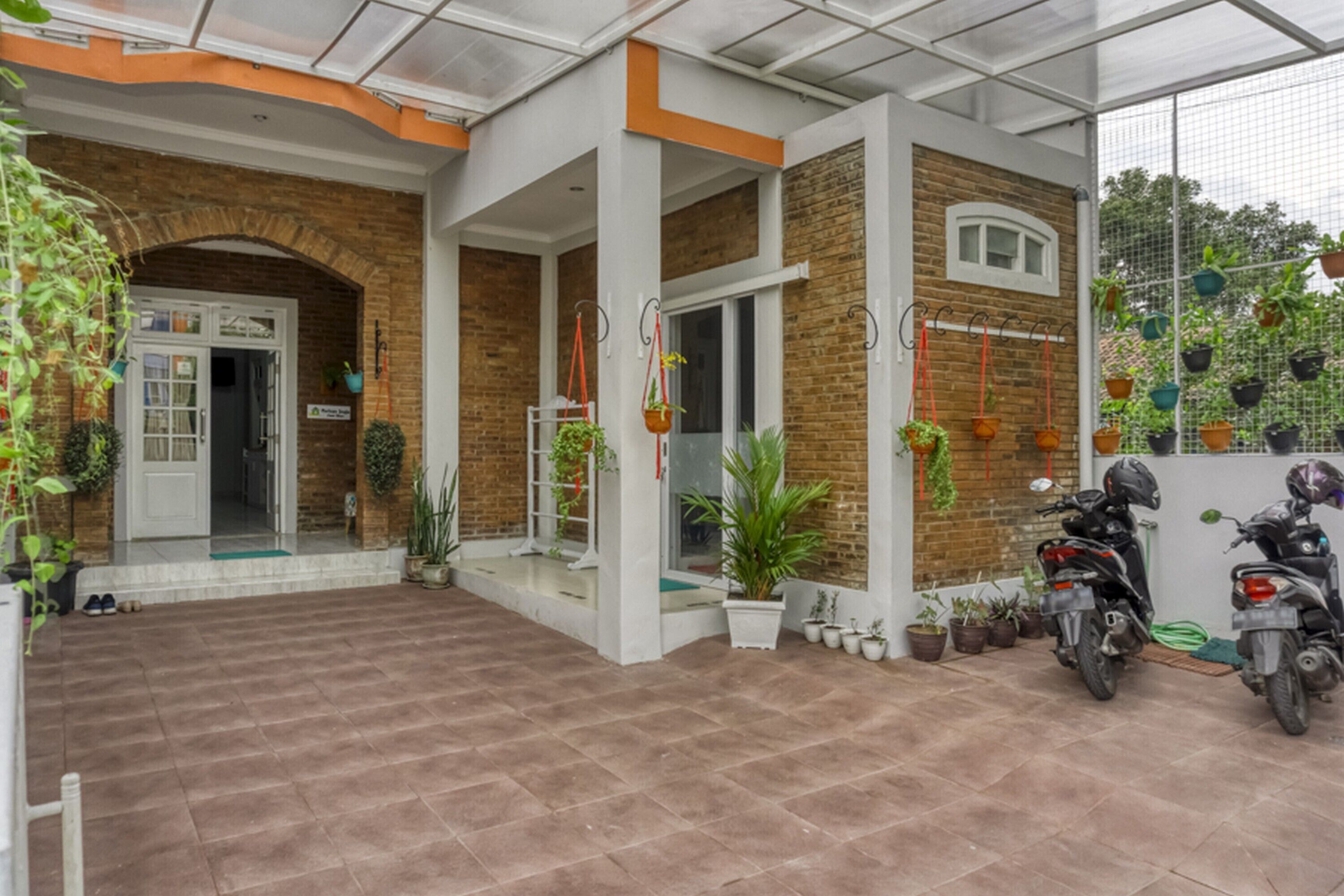 Foto - RedDoorz near Sindu Kusuma Edupark 2