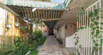 RedDoorz Syariah near Jalan Asahan Pematang Siantar