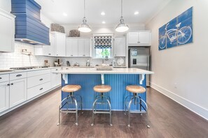 Fridge, microwave, oven, stovetop - Luxury Kitchen ~ 2 Porches & Balcony ~ Community Pool ~ Brown Eyed Girls (Santa Rosa Beach)