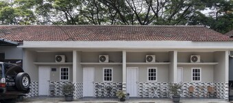 RedDoorz Plus near Tambun Station