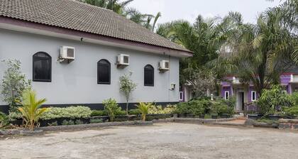 RedDoorz Plus near Tambun Station