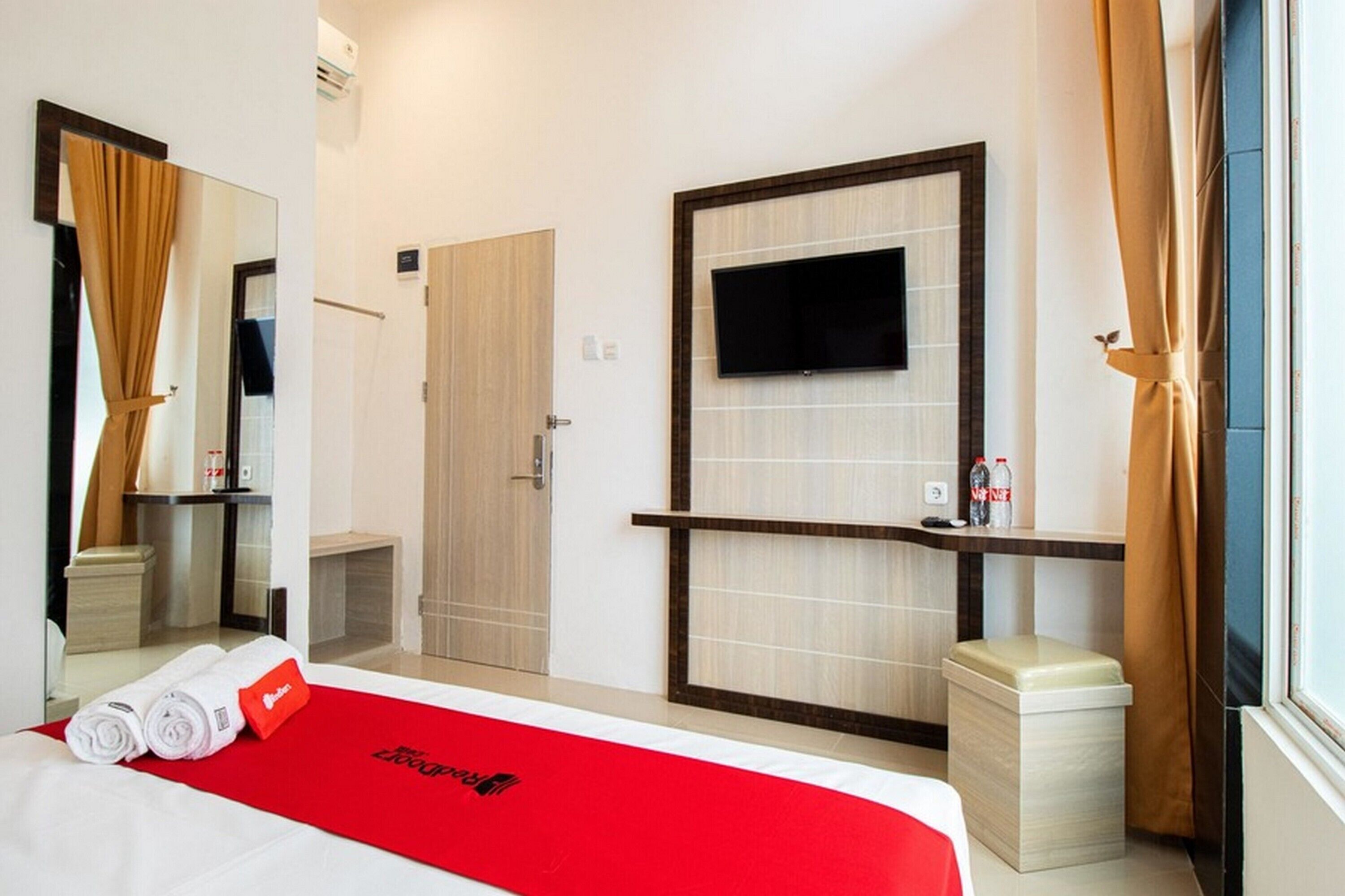 Foto - RedDoorz Plus @ Centrium Katamso Medan