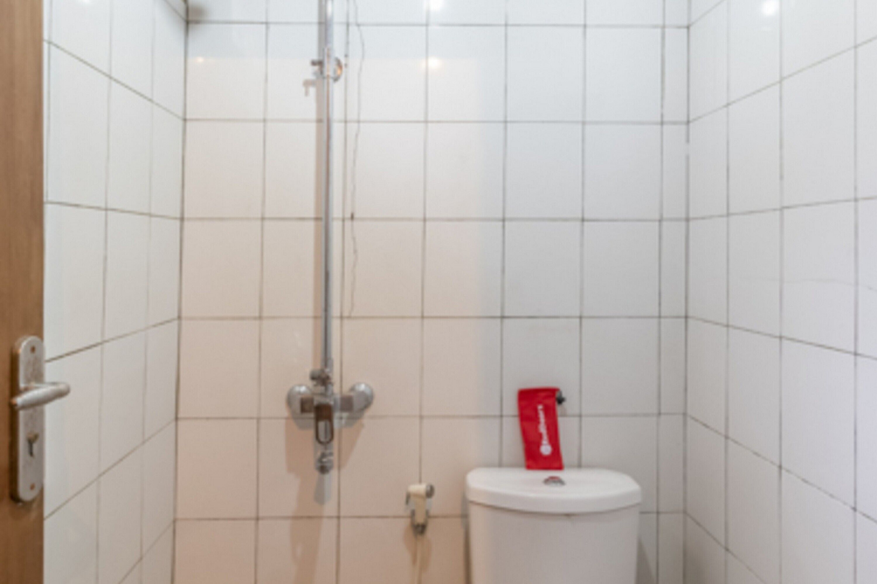 Photo - RedDoorz at Omah Kayu Homestay Yogyakarta