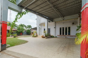 Entrée de l’hébergement