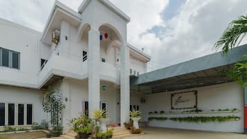 Bagian depan properti