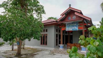 EntrĂ©e de lâhĂ©bergement