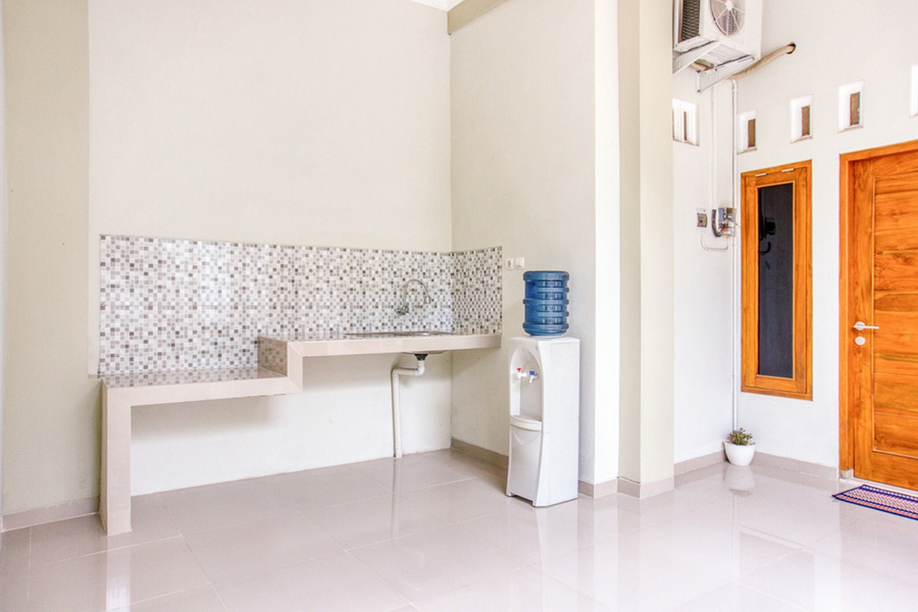 Foto - RedDoorz Syariah near Pascasarjana UGM 3