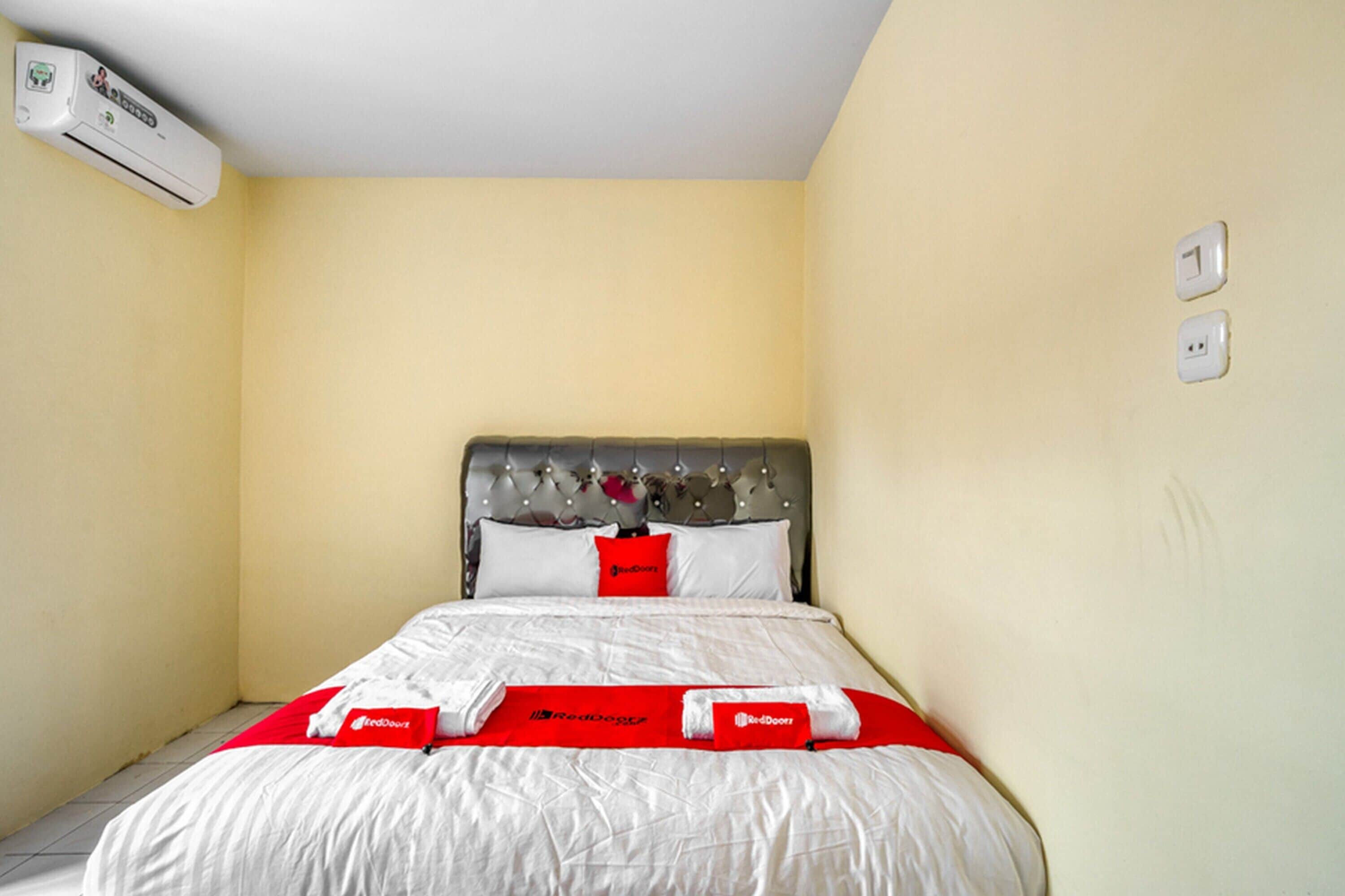 Foto - RedDoorz Plus near RSUD Dr. Pirngadi Medan 2