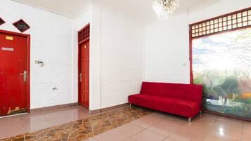 Área de estar no saguão