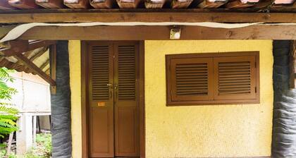 RedDoorz near Universitas Pamulang