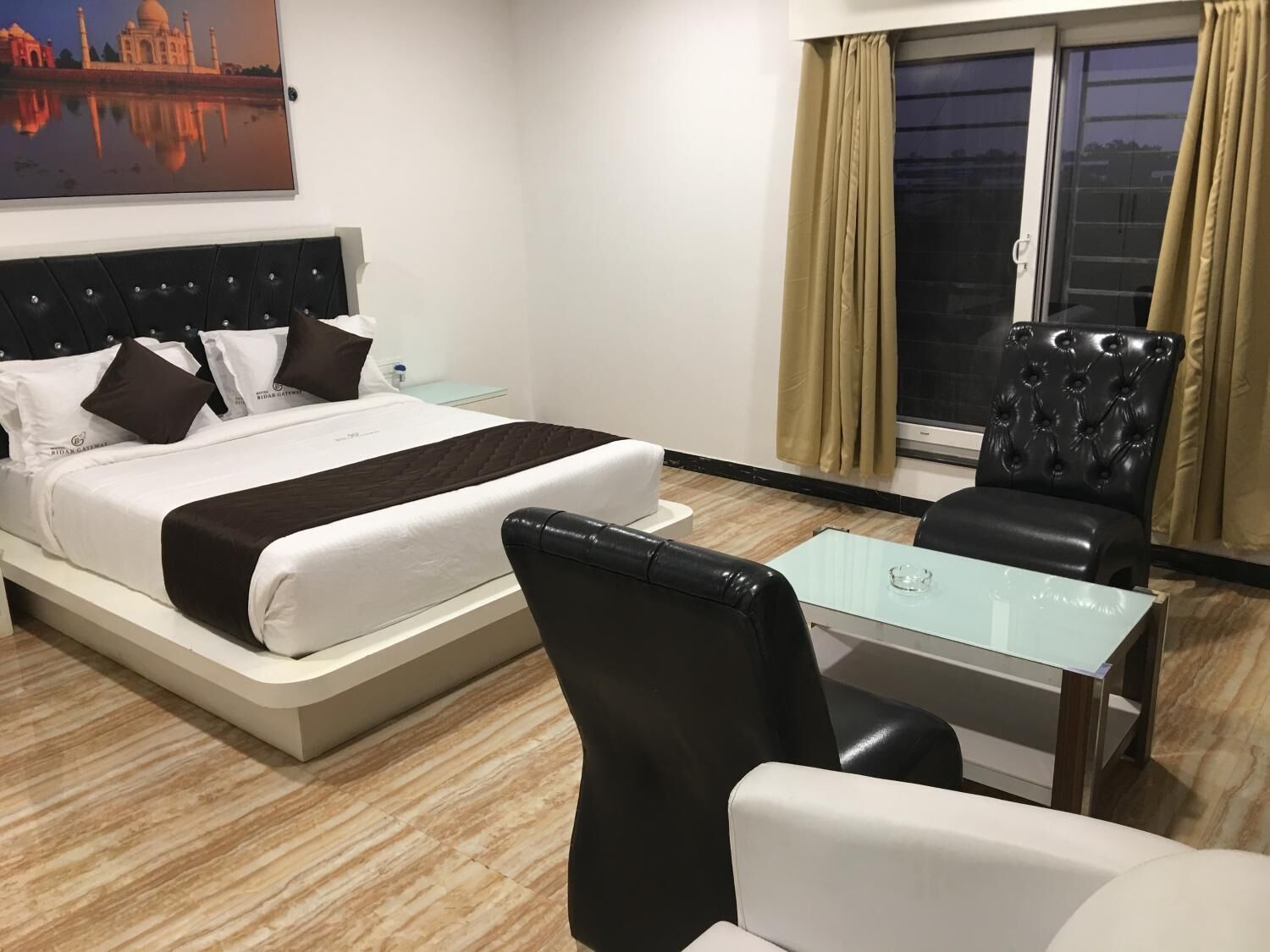 In-room safe, individually decorated, individually furnished