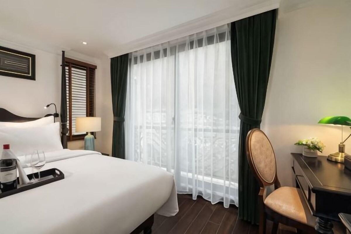 Ropa de cama hipoalergénica, colchones con acolchado adicional, minibar