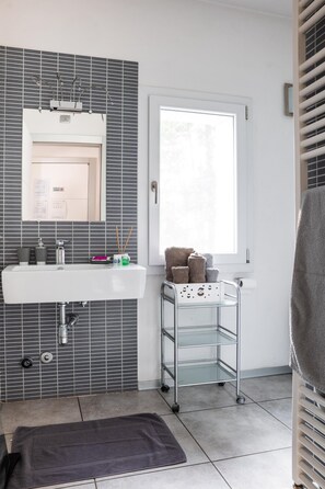 Secadora de cabello y toallas 