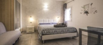 Spacious and bright gray room in country setting with pool