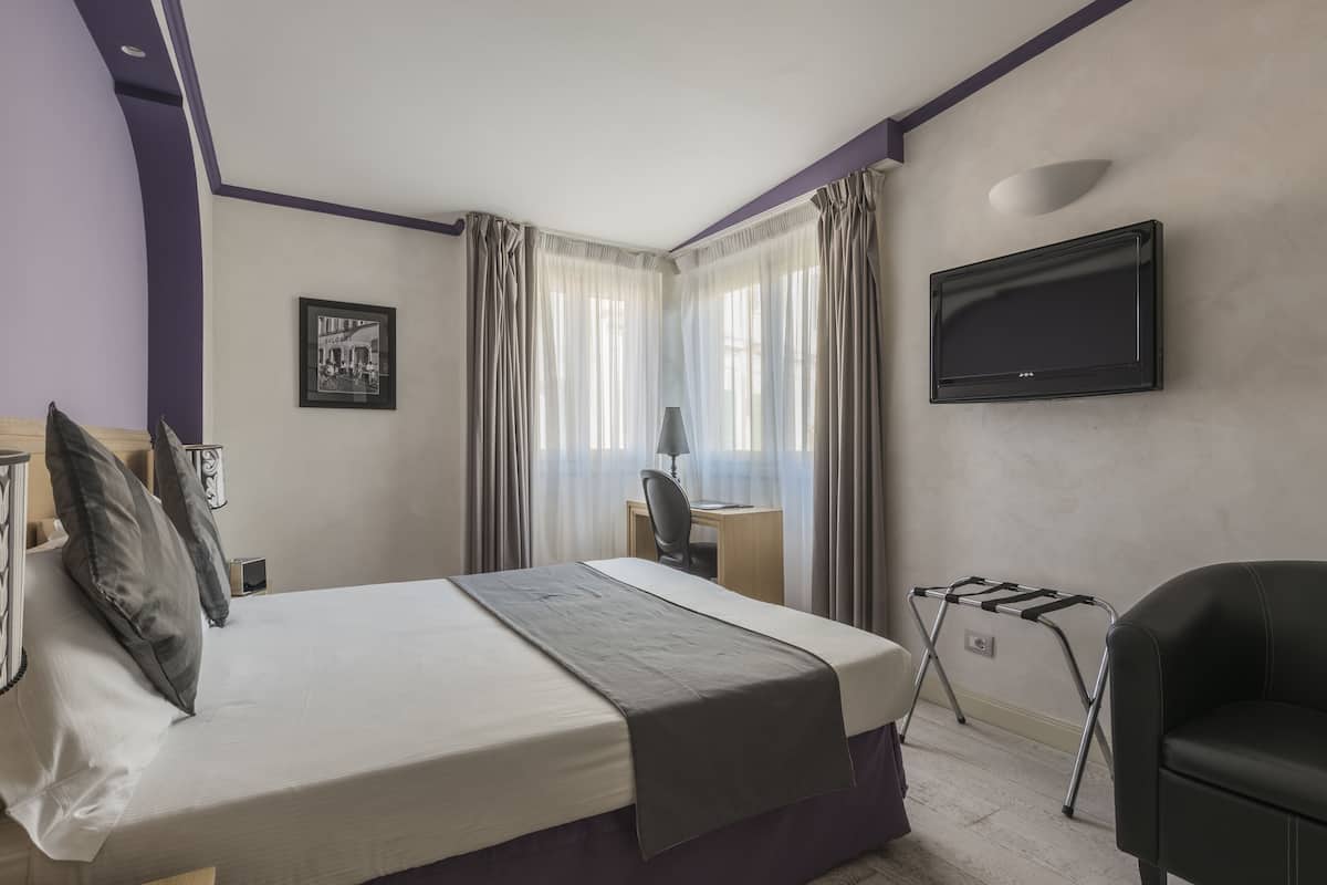 Habitación triple panorámica | Sábanas italianas Frette, ropa de cama de alta calidad y minibar