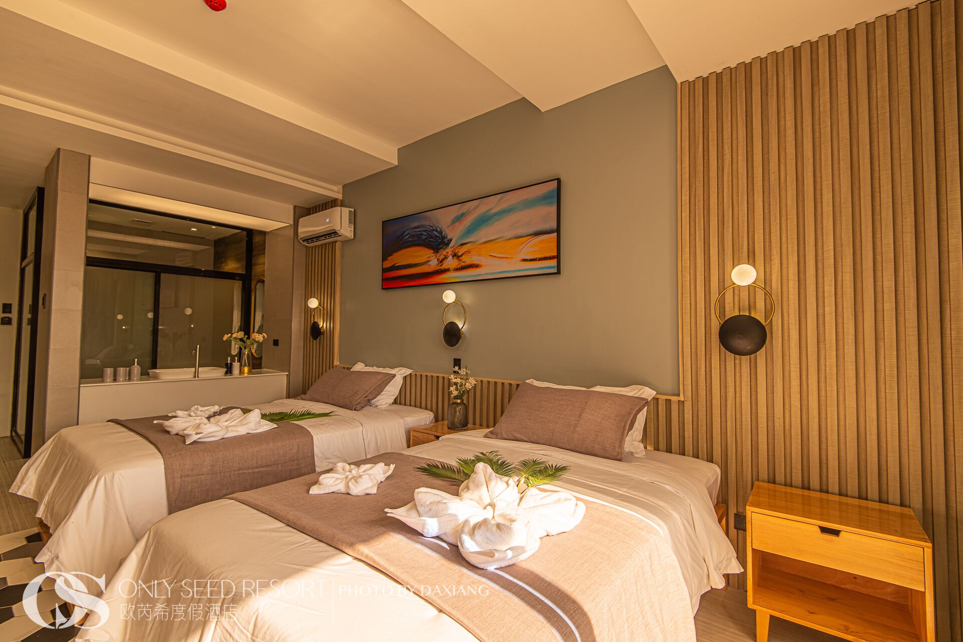 Habitación Deluxe con 2 camas individuales, no fumadores, vistas a la piscina | Caja fuerte, wifi gratis, ropa de cama