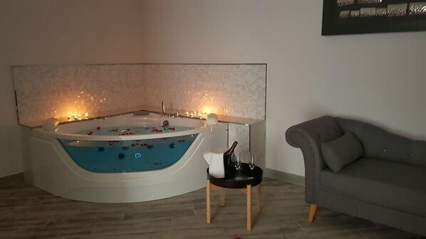 Double Room (Taganana) | Private spa tub - Finca El Pastel (Tacoronte)