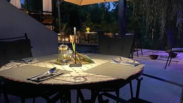 Superior Triple Room | Gazebo