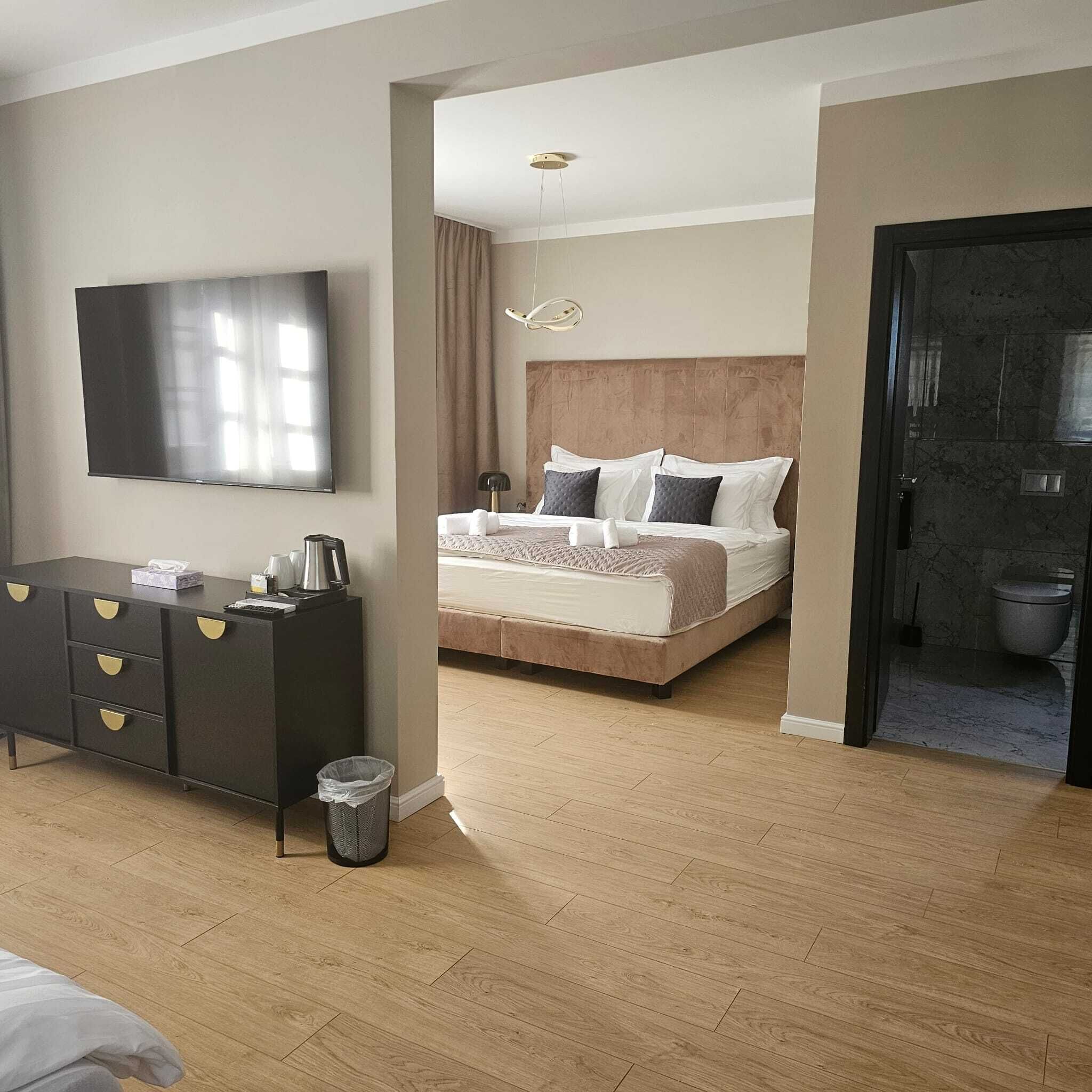 Egyptian cotton sheets, premium bedding, memory-foam beds, minibar