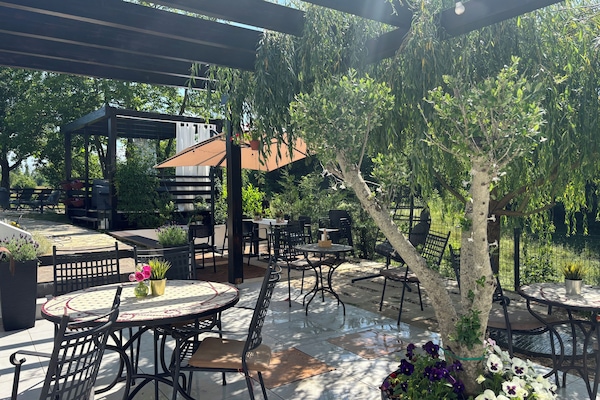 Deluxe Double Room with Bath | Terrasse/Patio