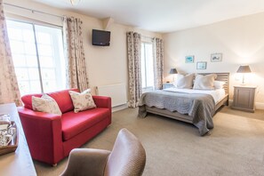 Living room - Bodkin House (Badminton)