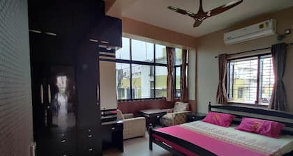 SUKHMANI HOME STAYS.