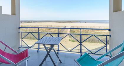 Seaside studio for 2 in Châtelaillon-Plage with parking