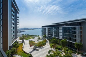 Luxury Apartment, 3 Bedrooms, Non Smoking | Balcony view - Edens Dubai - Bluewaters (Dubai)