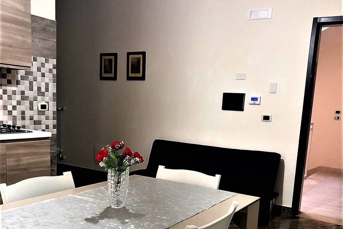 Appartamento Luxury, 2 camere da letto | 2 camere, insonorizzazione, Wi-Fi gratuito, lenzuola