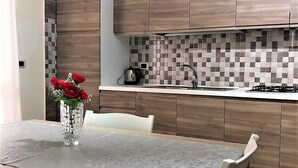 Luxe appartement, 2 slaapkamers | Dineerruimte