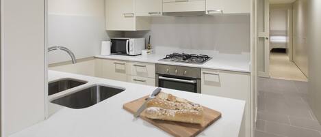 Fridge, microwave, oven, dishwasher